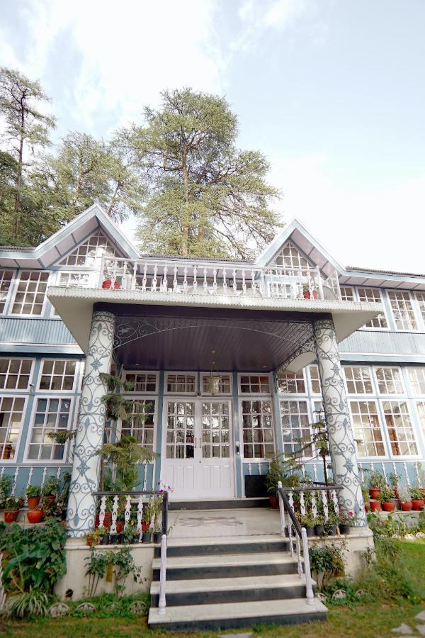 Bed and Breakfast The Edgeworth à Shimla Extérieur photo